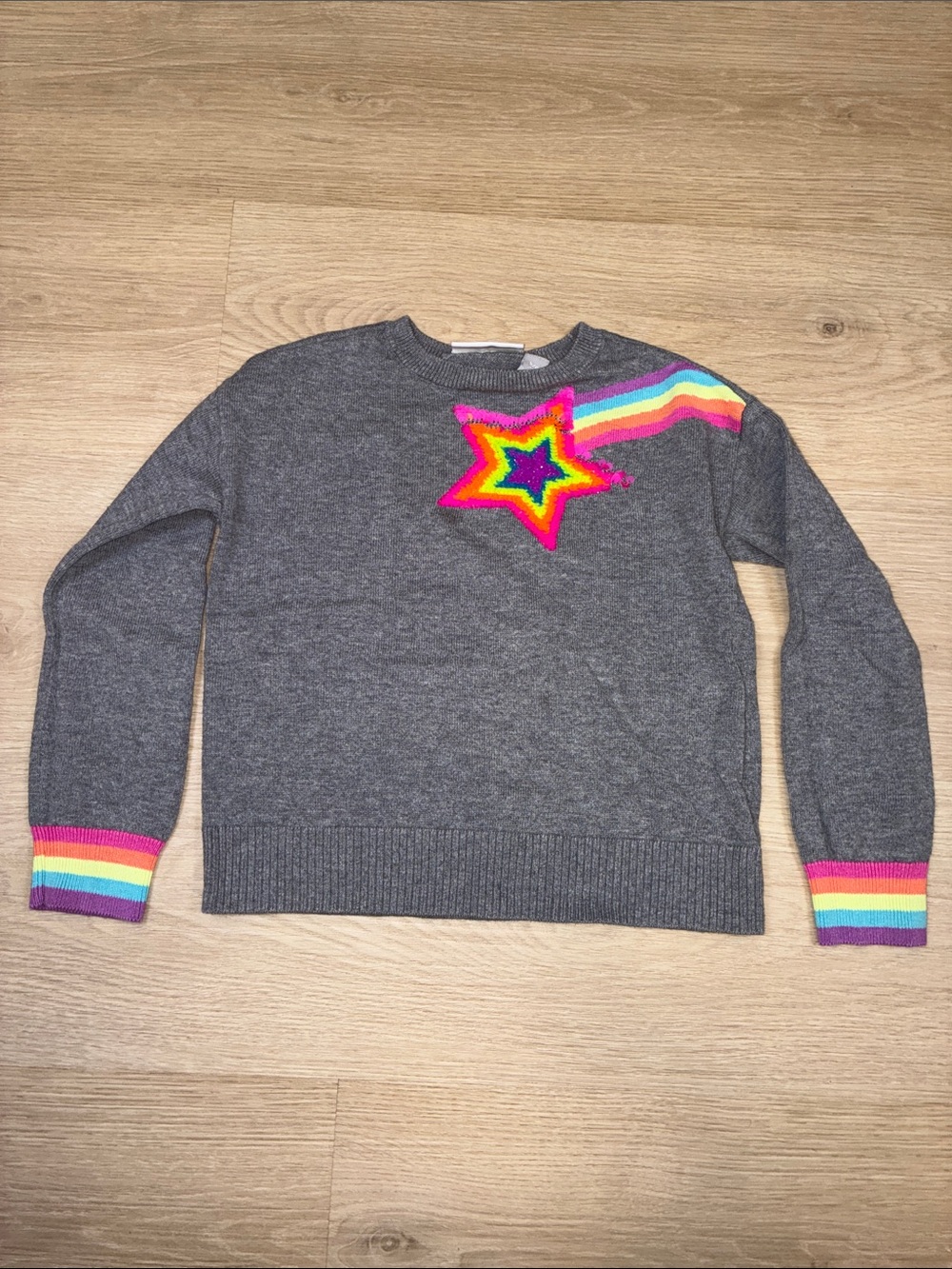 Children’s Place Gray Crewneck Sweater with Neon Rainbow Star Accent 5/6